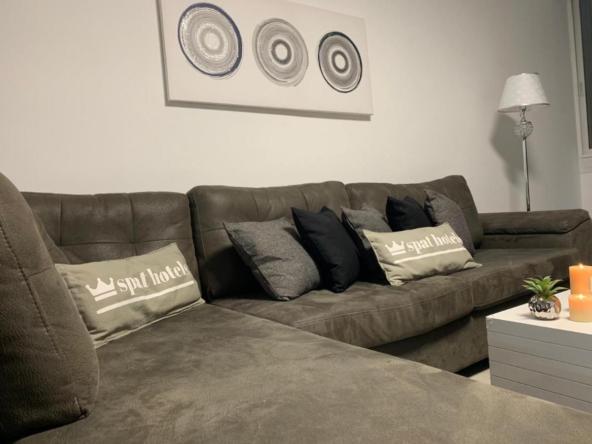 דירת 5 חדרים מול הים Apartment Bat Yam Exterior foto