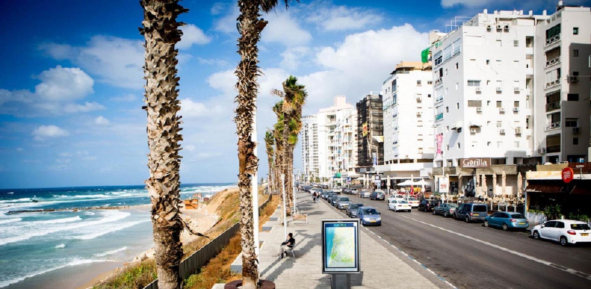 דירת 5 חדרים מול הים Apartment Bat Yam Exterior foto