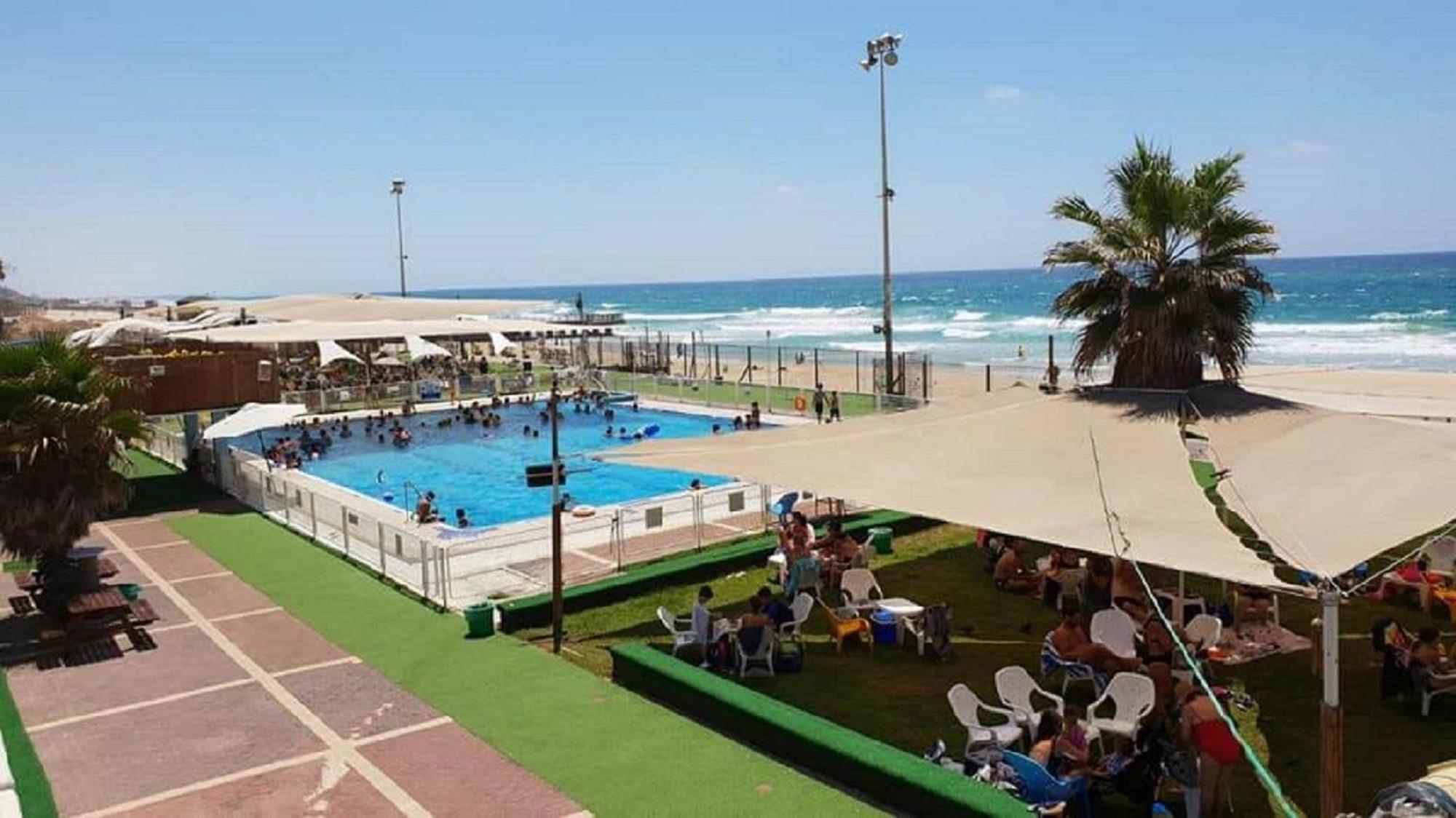 דירת 5 חדרים מול הים Apartment Bat Yam Exterior foto